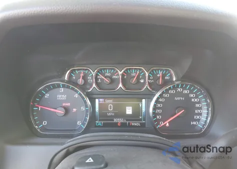 2020 Chevrolet Suburban 2Wd Premier z USA, uszkodzony, nr VIN 1GNSCJKC0LR102645